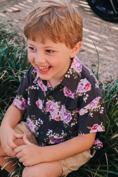 Kid's Button Up Shirt - Exclusive Washed Out Print